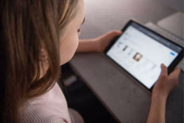 Electronic Screen Syndrome