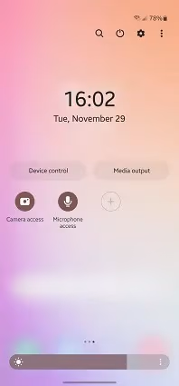 Quick Toggles Camera Access