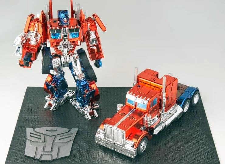 Rare Transformers Toys - Optimus Prime (Chrome G4TV Prize)